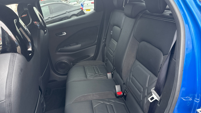 Nissan Juke 1.6 Hybrid Tekna+ 5dr Auto Hybrid Hatchback